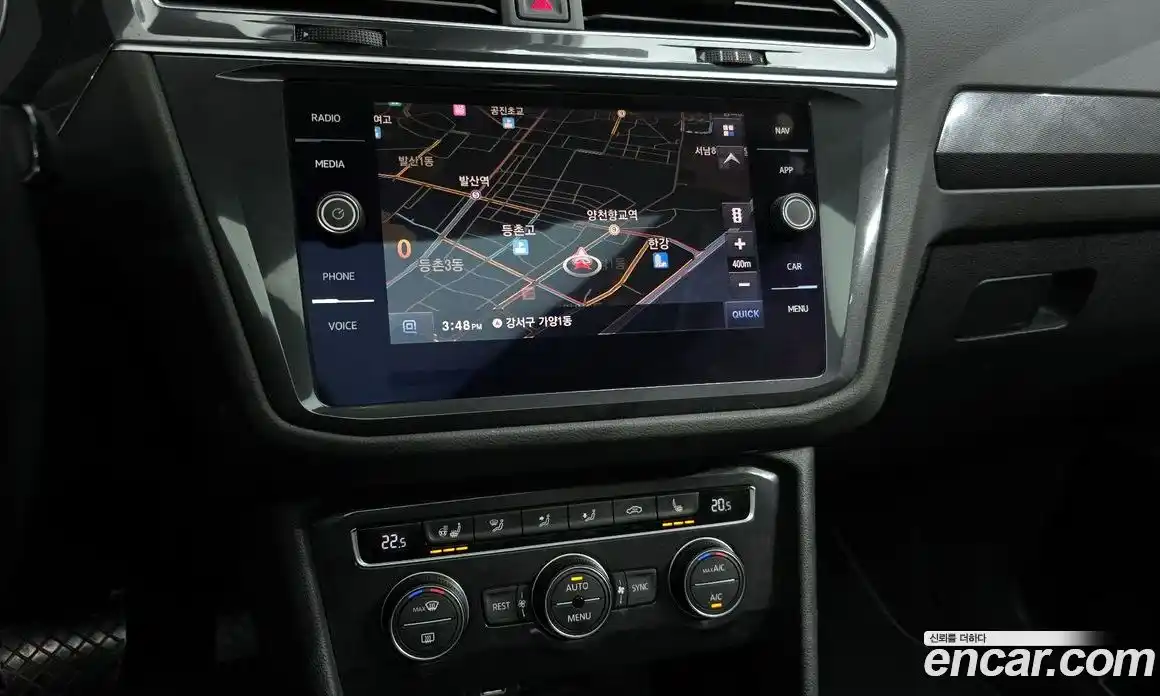 Volkswagen Tiguan 2018 2.0 Автомат в Москве № 547444, фото 14