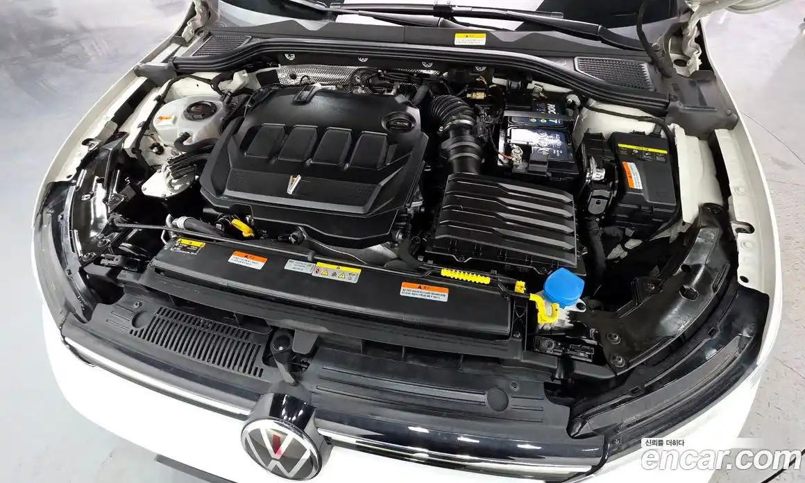 Volkswagen Golf 2022 2.0 Автомат в Москве № 547457, фото 6