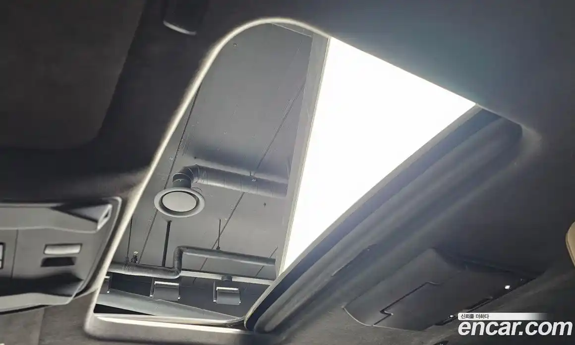 Cadillac Escalade 2019 6.2 Автомат в Москве № 548112, фото 18