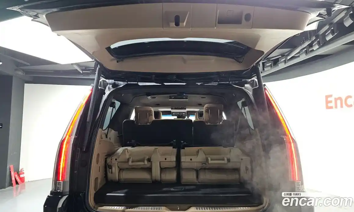 Cadillac Escalade 2019 6.2 Автомат в Москве № 548112, фото 20