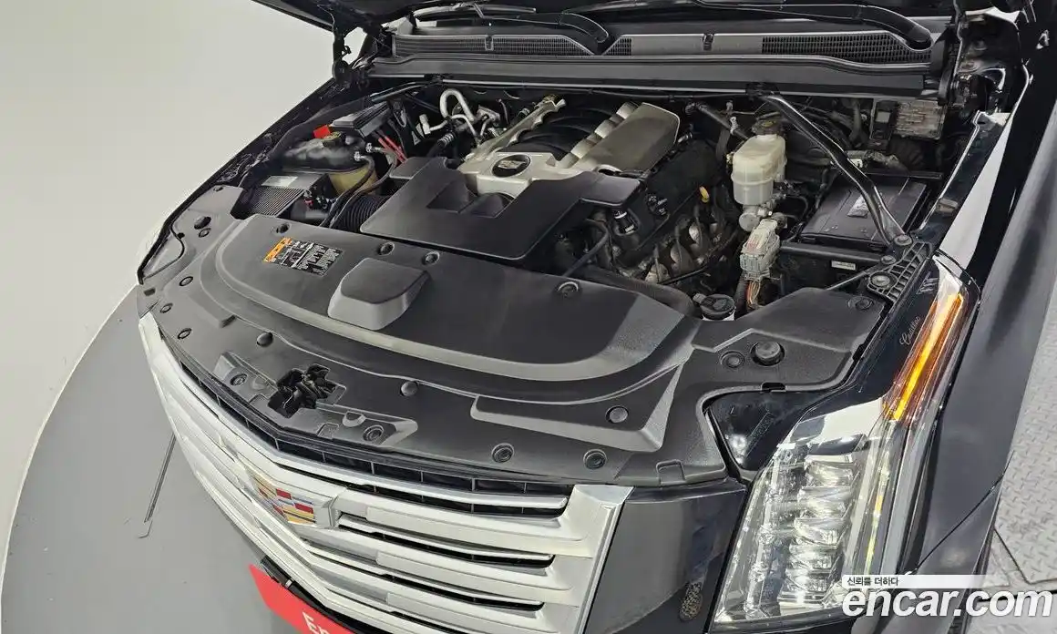 Cadillac Escalade 2019 6.2 Автомат в Москве № 548112, фото 6