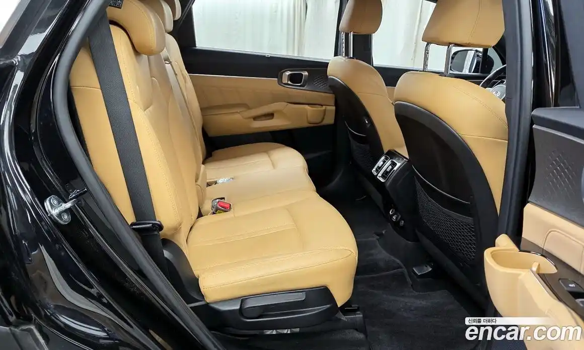 Kia Sorento 2021 2.5 Автомат в Москве № 55650, фото 12