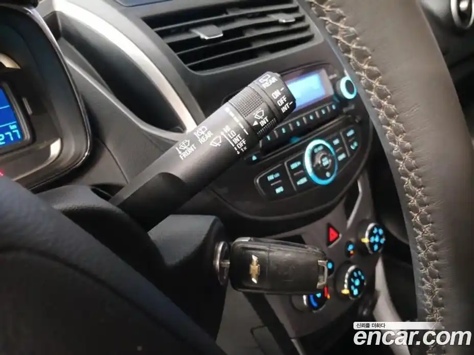 Chevrolet Trax 2015 1.4 Автомат в Москве № 87099, фото 17