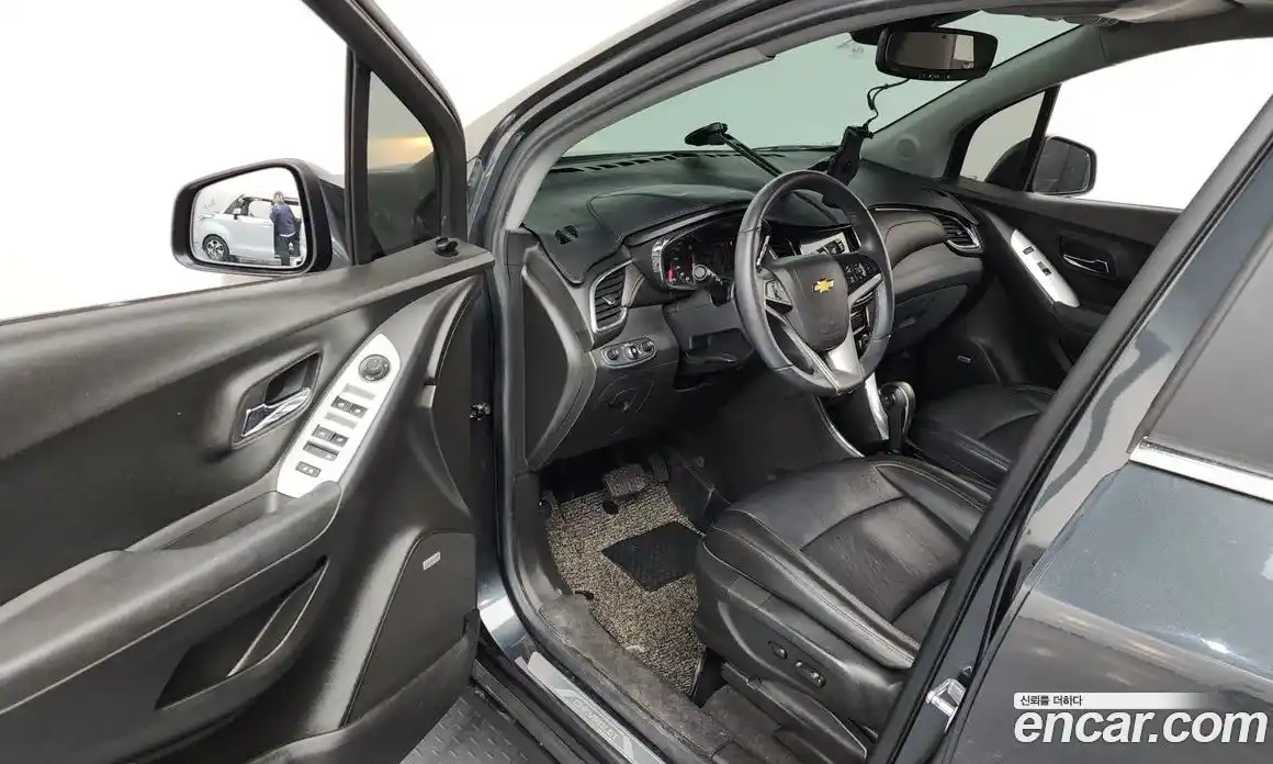 Chevrolet Trax 2017 1.4 Автомат в Москве № 105819, фото 13