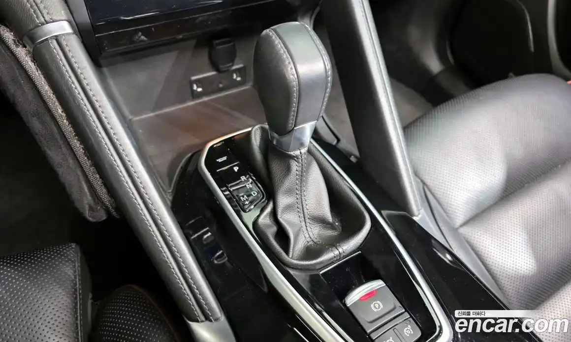 Renault QM6 2021 2.0 Автомат в Москве № 106521, фото 9