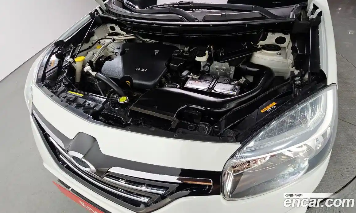 Renault QM5 2014 2.0 Автомат в Москве № 106585, фото 17