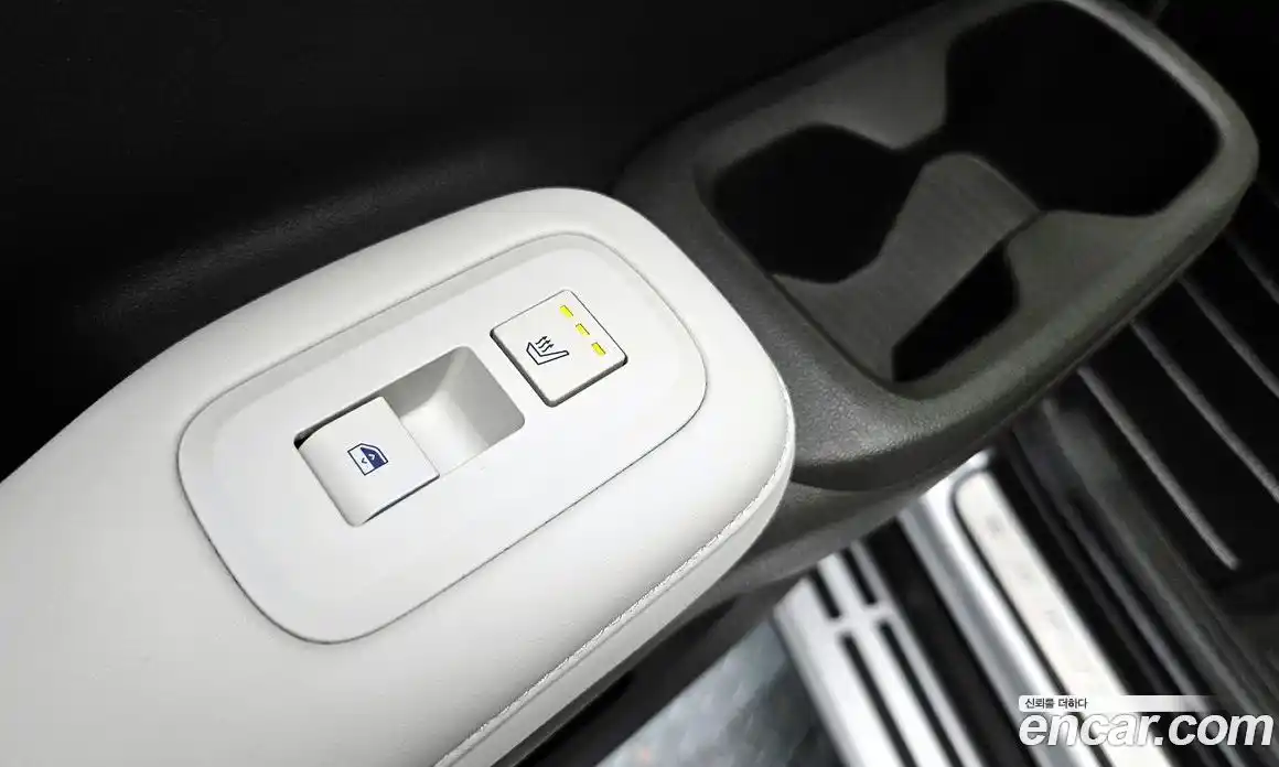 Hyundai Santa Fe 2024 2.5 Автомат в Москве № 107879, фото 13