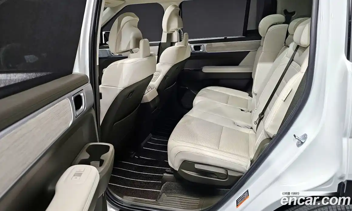 Hyundai Santa Fe 2024 2.5 Автомат в Москве № 107879, фото 6