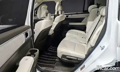 Hyundai Santa Fe 2024 2.5 Автомат в Москве № 107879, миниатюра 6