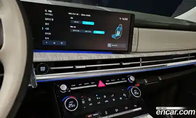 Hyundai Santa Fe 2024 2.5 Автомат в Москве № 107879, миниатюра 8