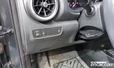 Hyundai Kona 2021 1.6 Автомат в Москве № 10902, миниатюра 2