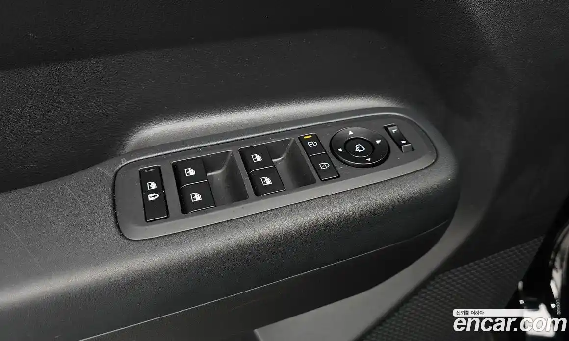 Hyundai Santa Fe 2025 1.6 Автомат в Москве № 112232, фото 13