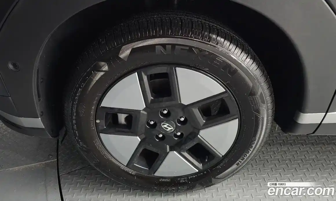 Hyundai Santa Fe 2025 1.6 Автомат в Москве № 112232, фото 17