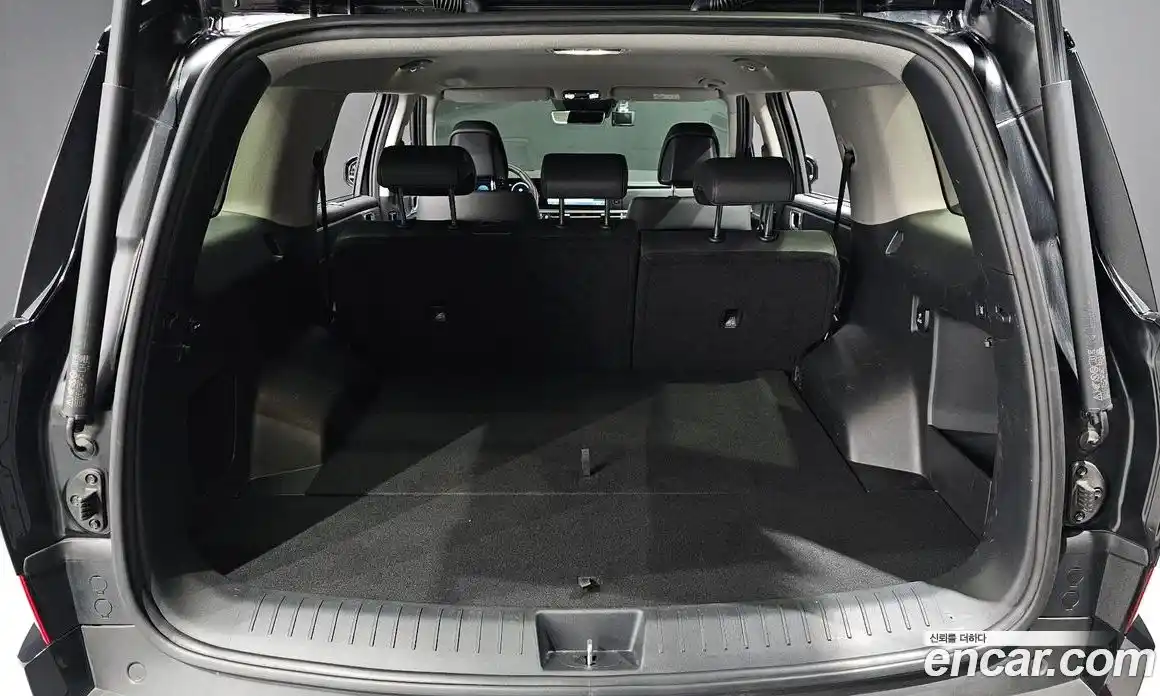 Hyundai Santa Fe 2025 1.6 Автомат в Москве № 112232, фото 7