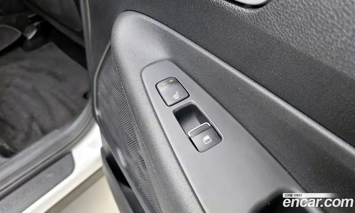 Hyundai Santa Fe 2022 2.2 Автомат в Москве № 113460, фото 14