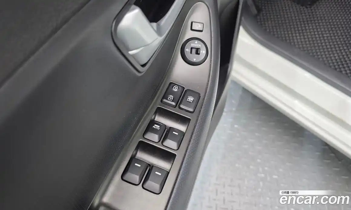 Kia Morning 2016 1.0 Автомат в Москве № 120383, фото 20