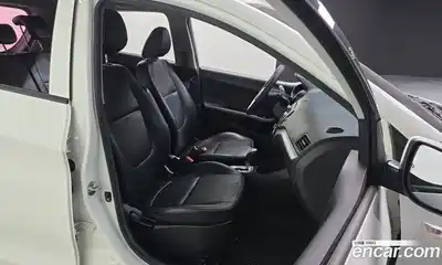 Kia Morning 2016 1.0 Автомат в Москве № 120383, миниатюра 3