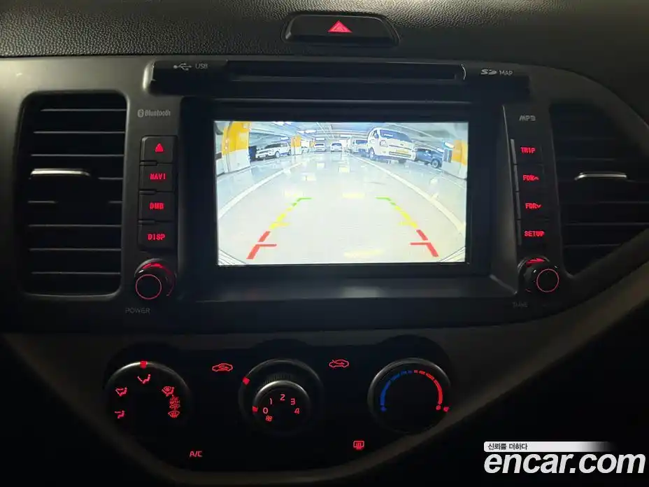 Kia Morning 2016 1.0 Автомат в Москве № 120383, фото 8