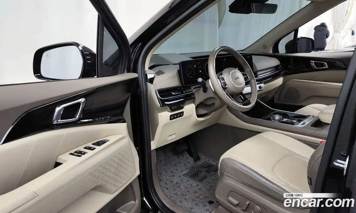 Kia Canival 2024 2.2 Автомат в Москве № 120603, фото 13