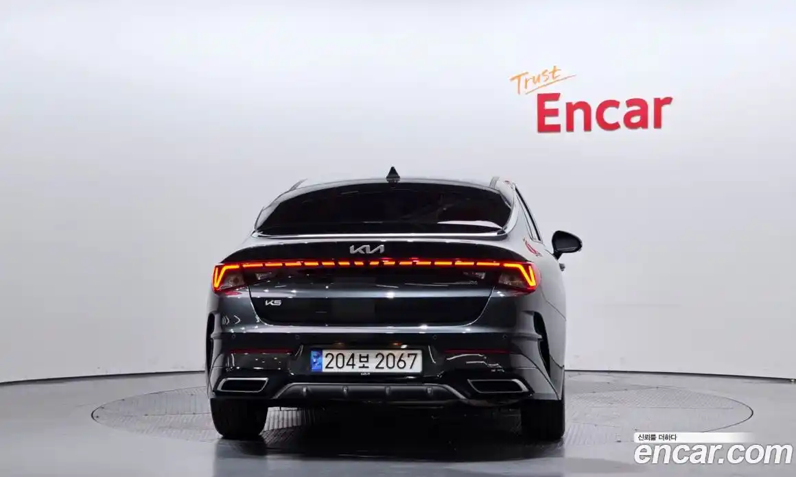 Kia K5 2023 1.6 Автомат в Москве № 120700, фото 1