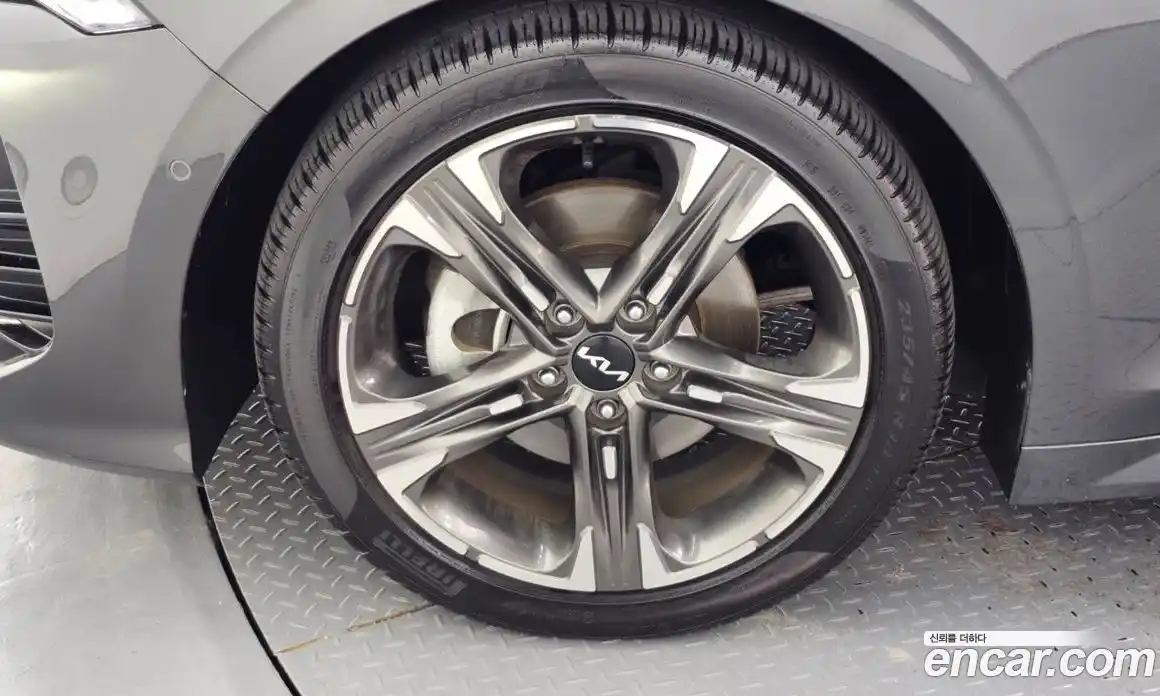 Kia K5 2023 1.6 Автомат в Москве № 120700, фото 14