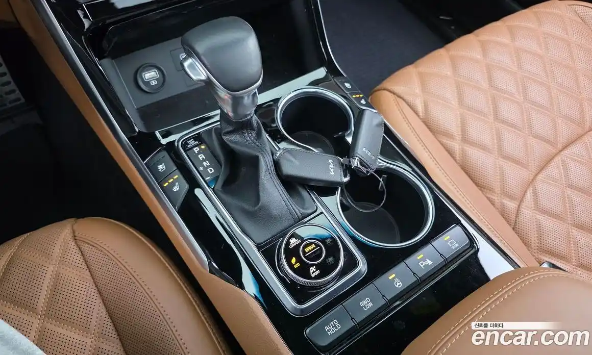 Kia Mohave 2022 3.0 Автомат в Москве № 120729, фото 9