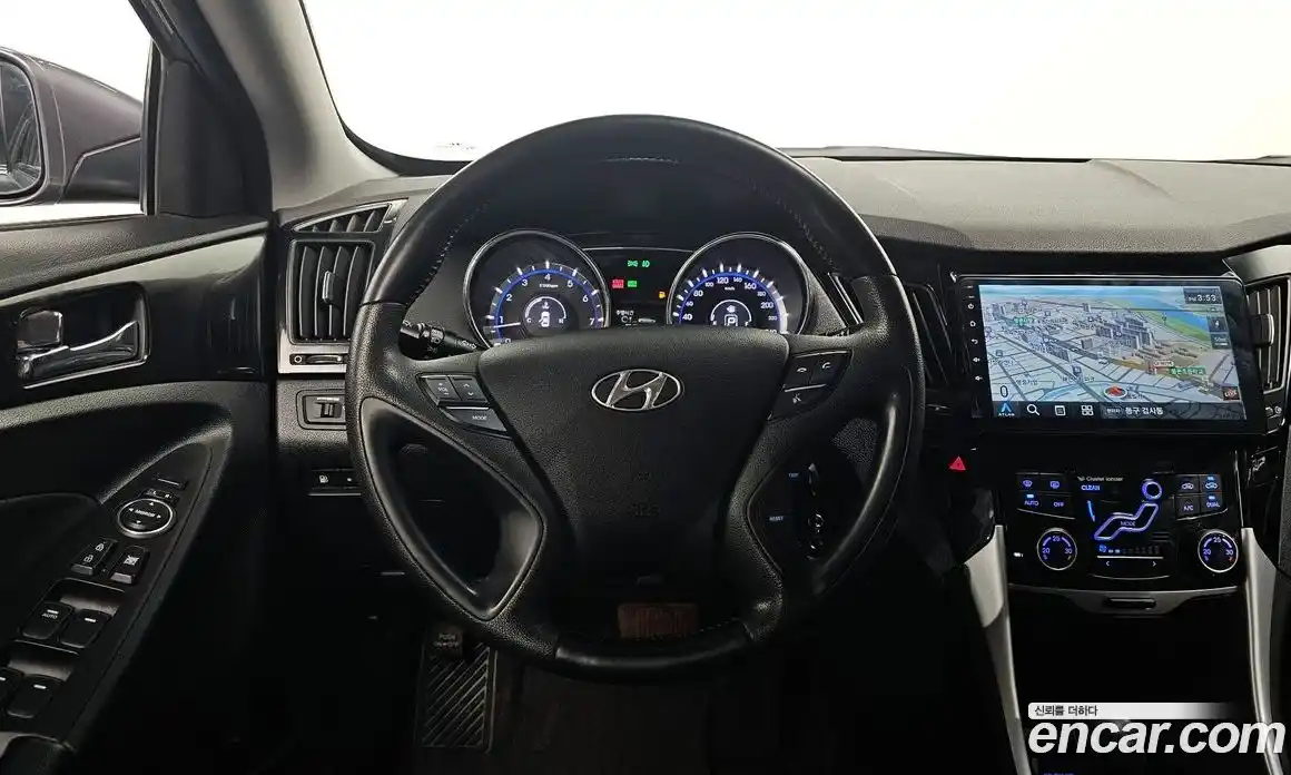 Hyundai Sonata 2011 2.0 Автомат в Москве № 126163, фото 13