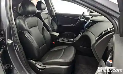 Hyundai Sonata 2011 2.0 Автомат в Москве № 126163, миниатюра 10