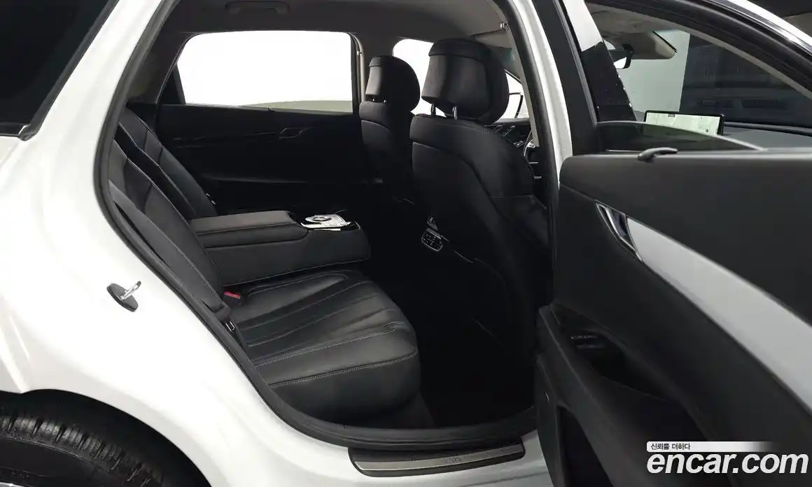 Genesis G80 2022 2.5 Автомат в Москве № 129202, фото 18