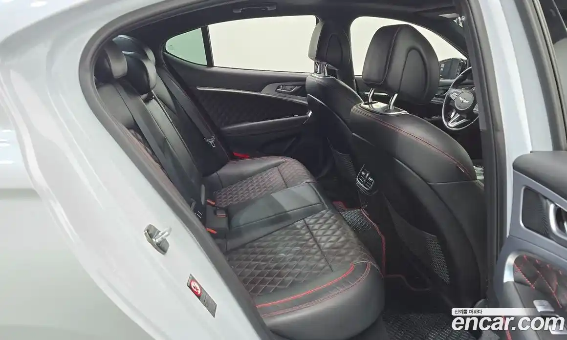 Genesis G70 2018 3.3 Автомат в Москве № 135304, фото 14