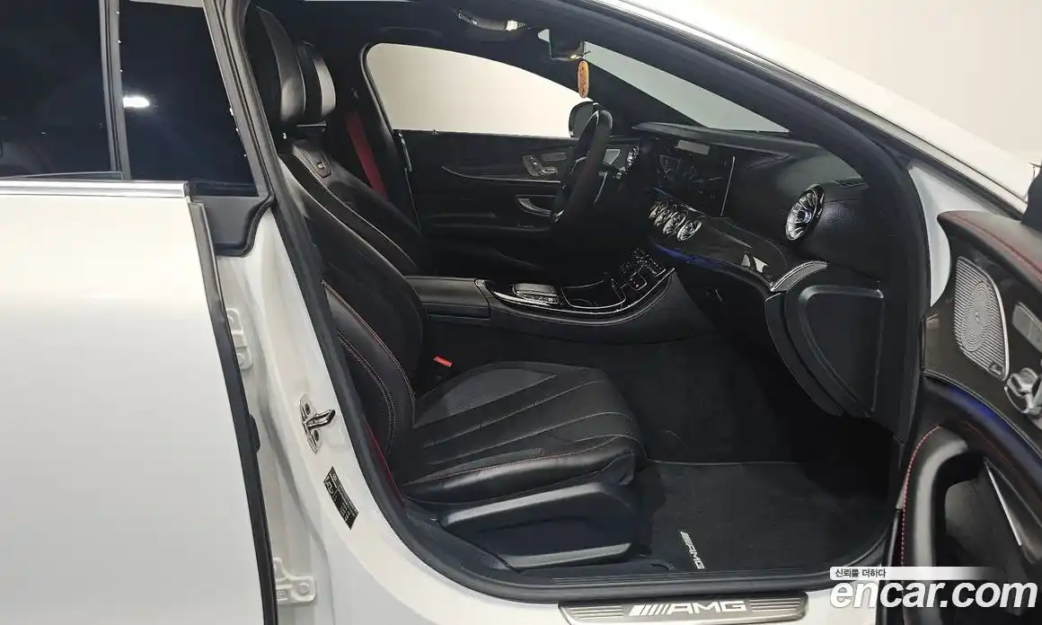 Mercedes-Benz CLS-Class 2023 3.0 Автомат в Москве № 141243, фото 11