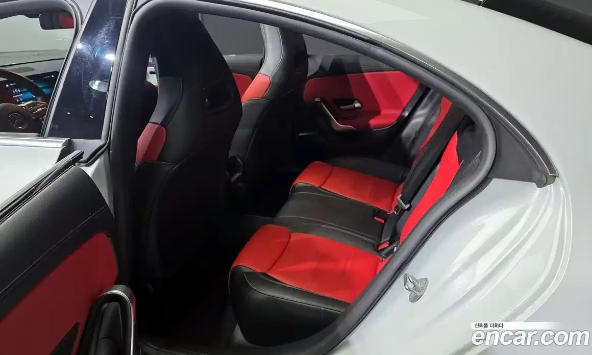 Mercedes-Benz CLA-Class 2021 2.0 Автомат в Москве № 142345, фото 15