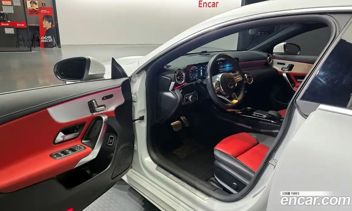 Mercedes-Benz CLA-Class 2021 2.0 Автомат в Москве № 142345, фото 4