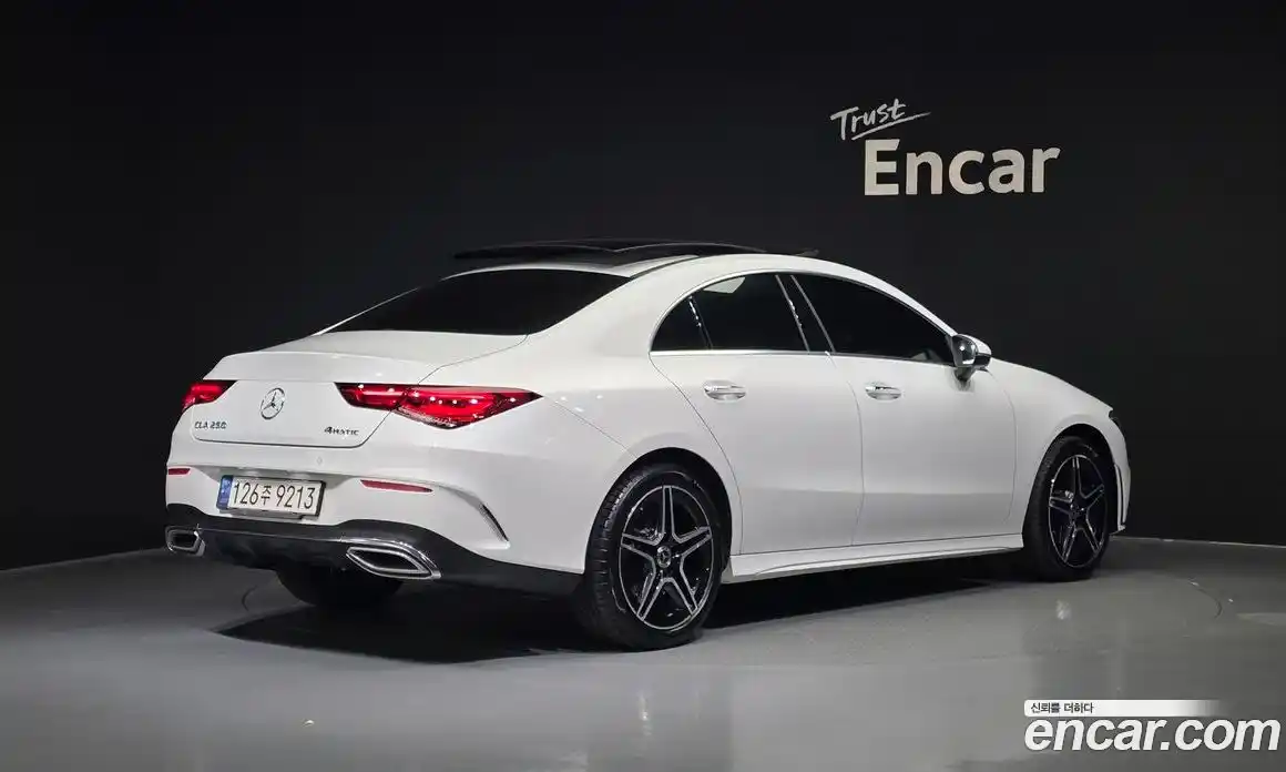 Mercedes-Benz CLA-Class 2021 2.0 Автомат в Москве № 142345, фото 8