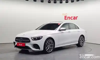 Mercedes-Benz E-Class 2022 1.9 Автомат в Москве № 143100, миниатюра 2