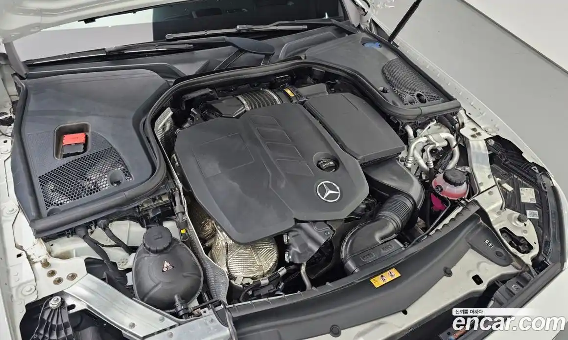 Mercedes-Benz E-Class 2022 1.9 Автомат в Москве № 143100, фото 8