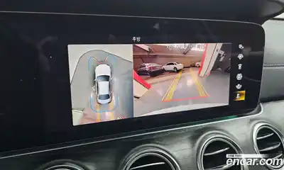 Mercedes-Benz E-Class 2022 1.9 Автомат в Москве № 143100, миниатюра 9