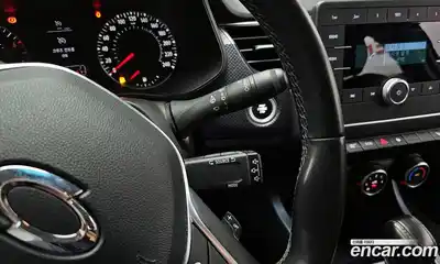 Renault XM3 2021 1.6 Автомат в Москве № 147578, миниатюра 3