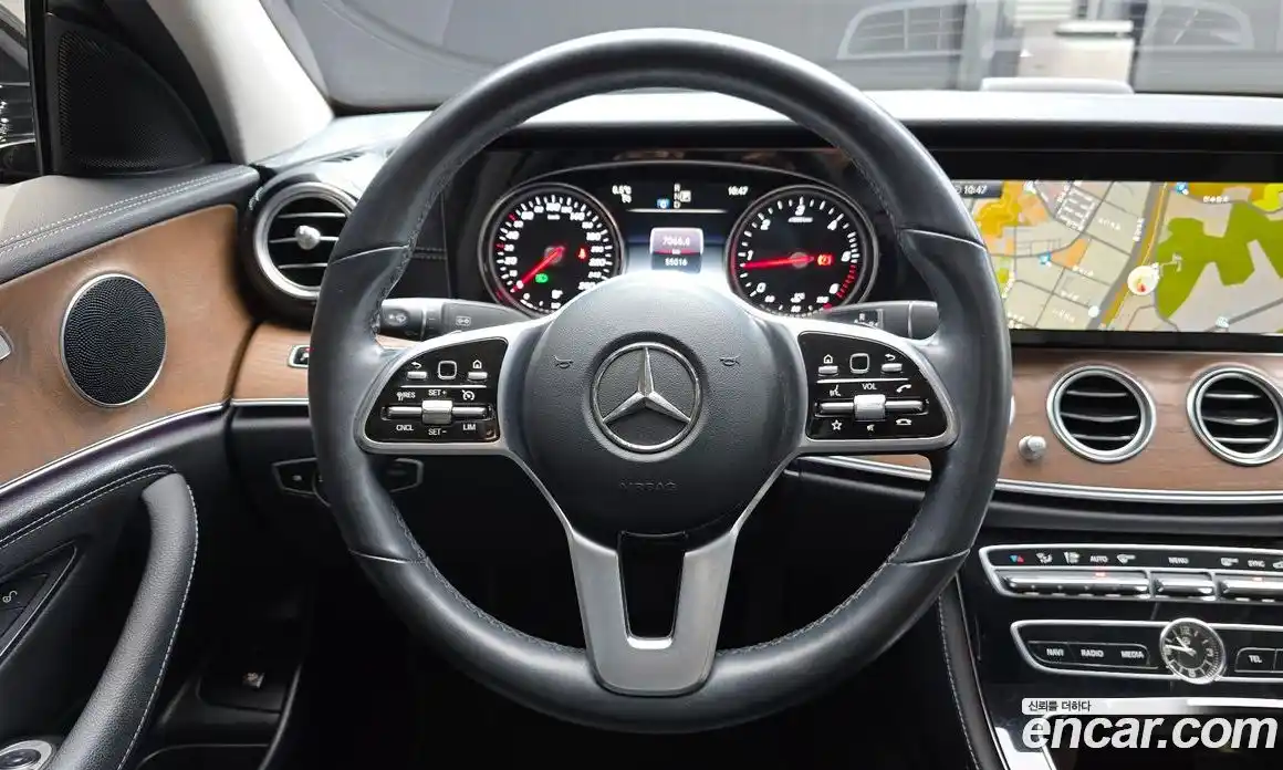 Mercedes-Benz E-Class 2020 1.9 Автомат в Москве № 150703, фото 13