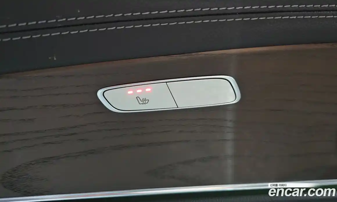 Mercedes-Benz E-Class 2020 1.9 Автомат в Москве № 150703, фото 18