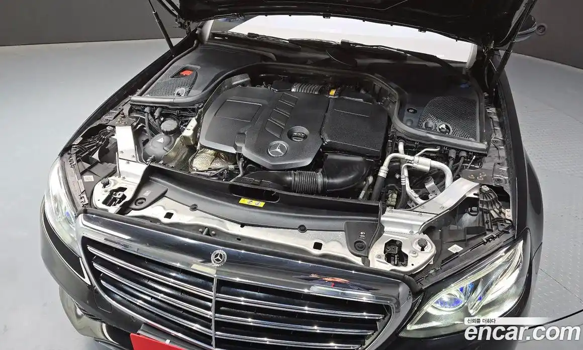 Mercedes-Benz E-Class 2020 1.9 Автомат в Москве № 150703, фото 6