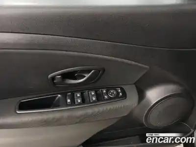 Renault SM3 2015 1.6 Автомат в Москве № 153055, миниатюра 9