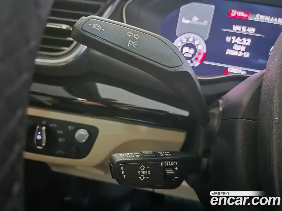 Audi Q5 2024 2.0 Автомат в Москве № 155240, фото 15