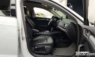 Audi A3 2015 1.6 Автомат в Москве № 158828, миниатюра 11