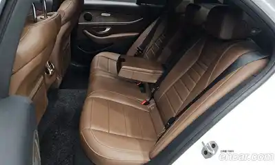 Mercedes-Benz E-Class 2021 2.0 Автомат в Москве № 158982, миниатюра 12