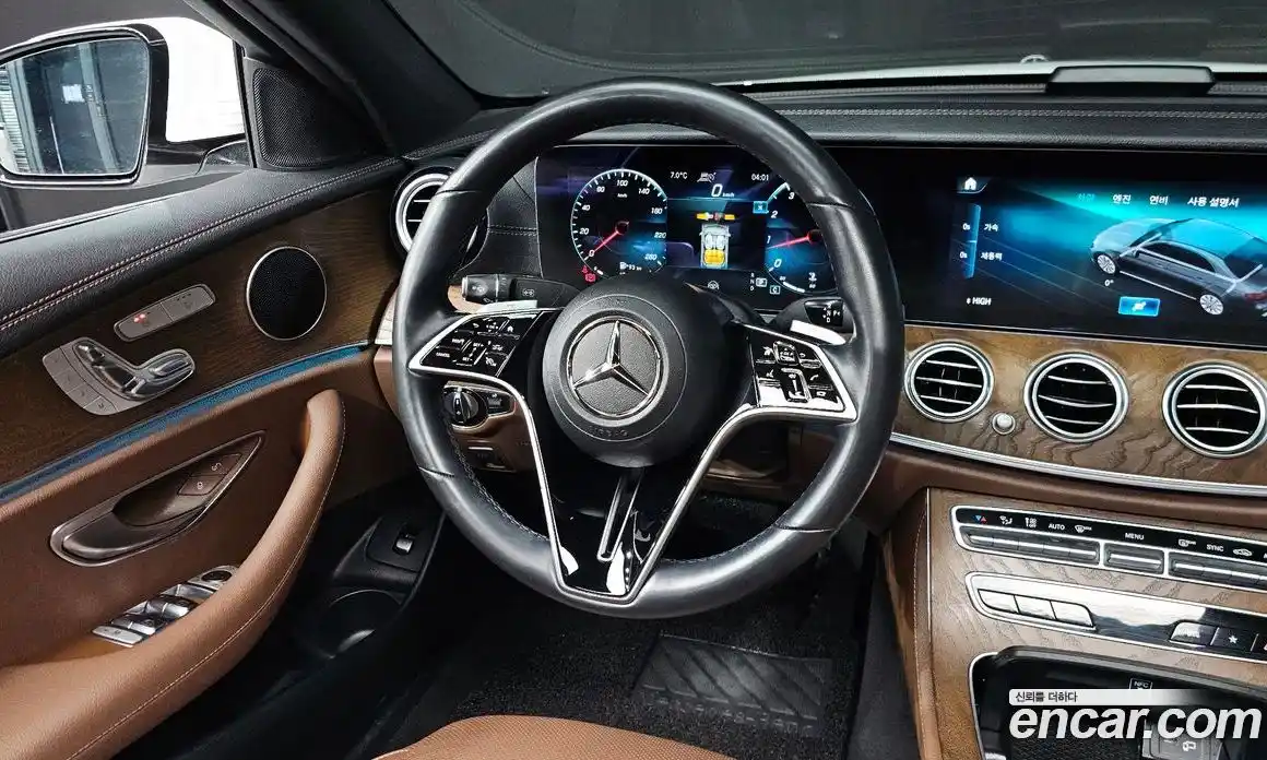 Mercedes-Benz E-Class 2021 2.0 Автомат в Москве № 158982, фото 13