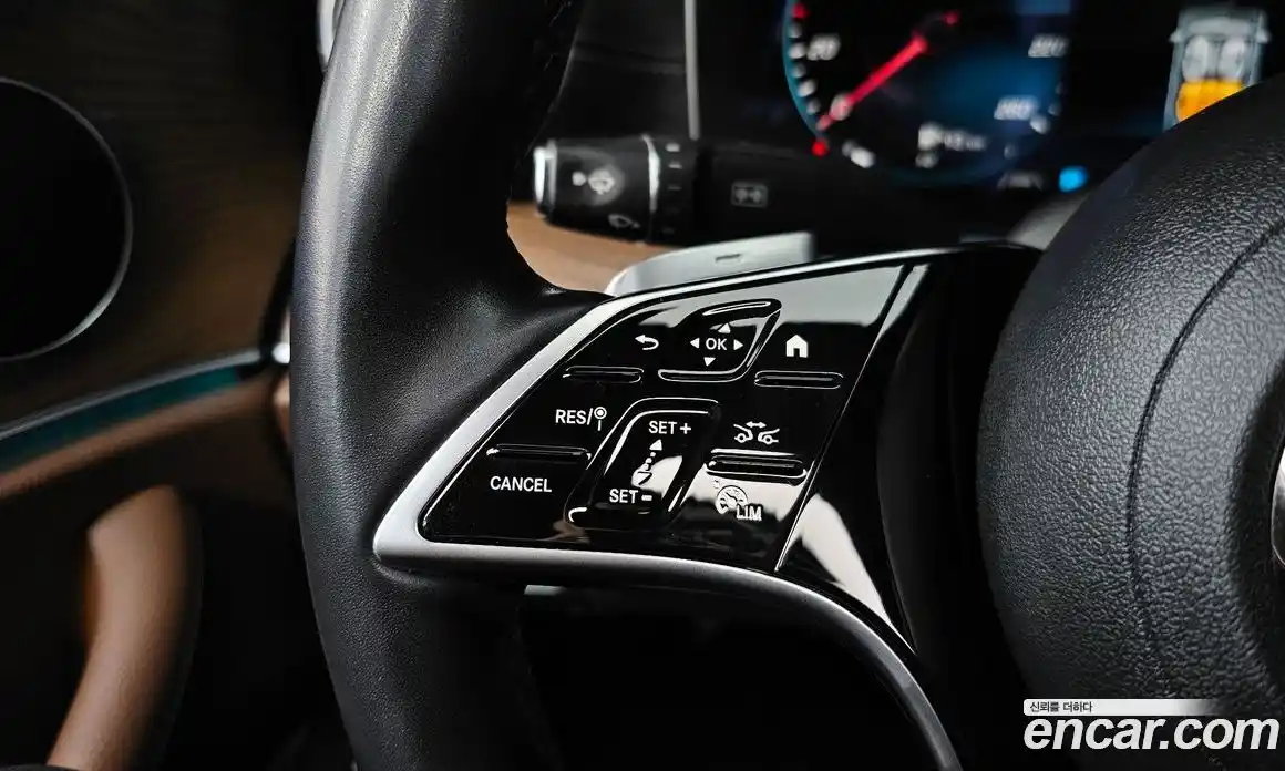 Mercedes-Benz E-Class 2021 2.0 Автомат в Москве № 158982, фото 14