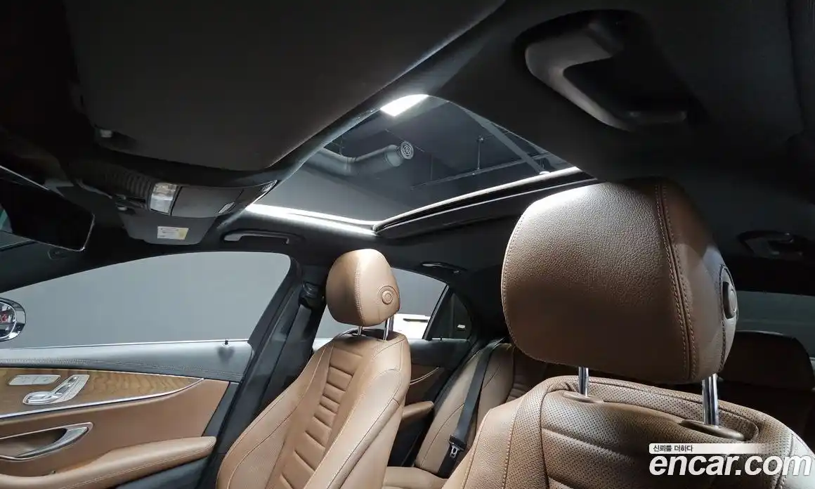 Mercedes-Benz E-Class 2021 2.0 Автомат в Москве № 158982, фото 19