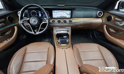 Mercedes-Benz E-Class 2021 2.0 Автомат в Москве № 158982, миниатюра 7