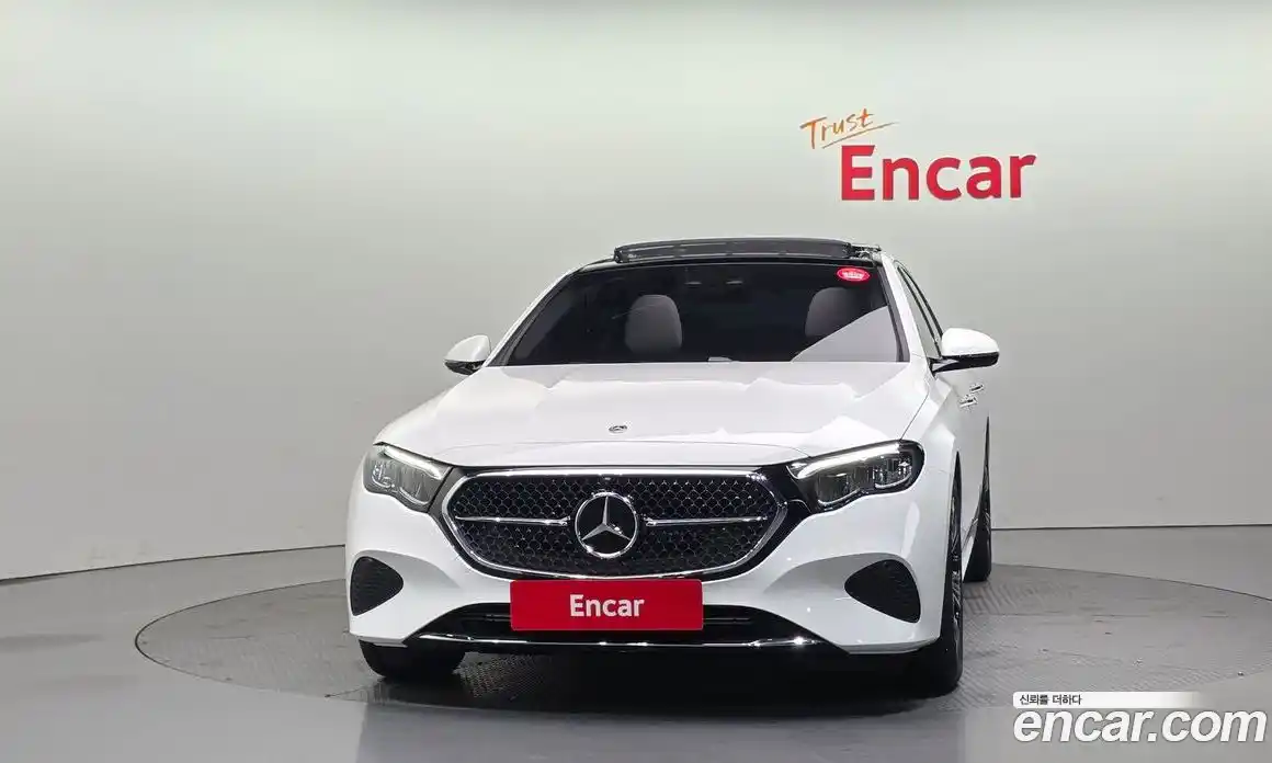 Mercedes-Benz E-Class 2025 2.0 Автомат в Москве № 160033, фото 3